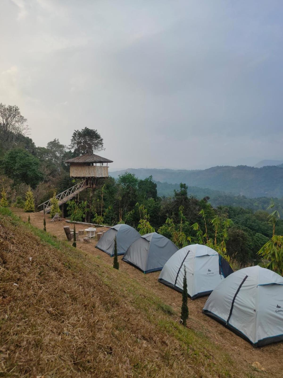 Palkulam Heights Villa Kumudi Bagian luar foto