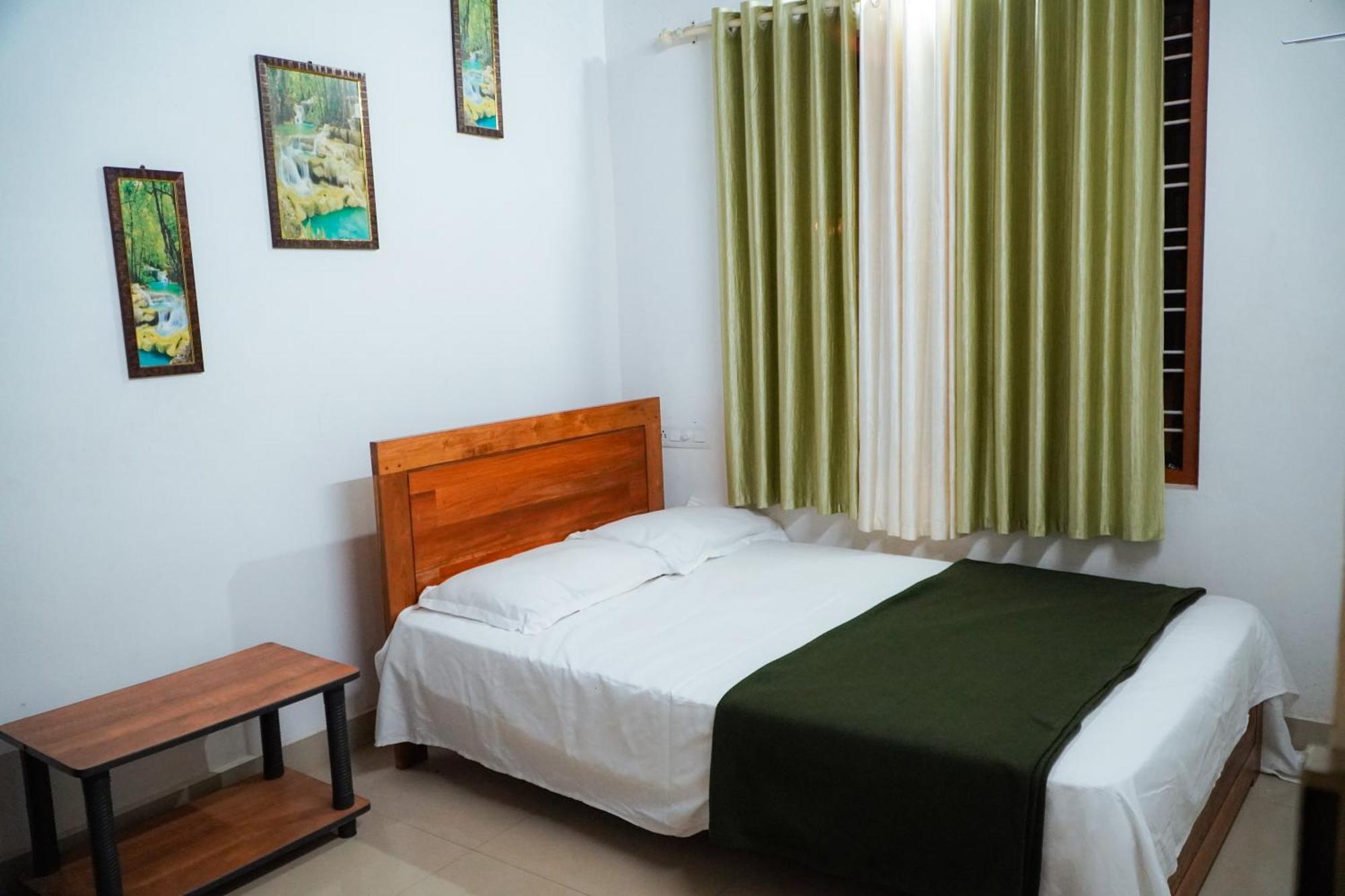 Palkulam Heights Villa Kumudi Bagian luar foto